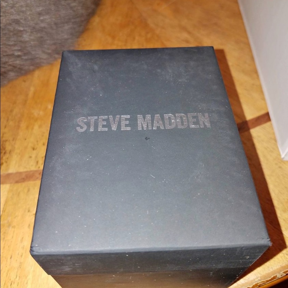 Steve Madden watch